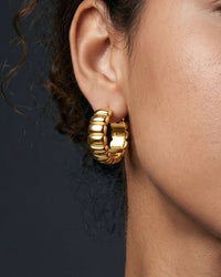 Chunky ribbed brioche huggie earrings 18k gold plated