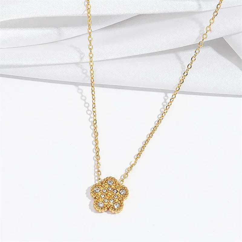Flower clover necklace with micro pave zircon stones and gold chain