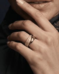 Hollow sun natural stone ring in 18K gold plating with adjustable band