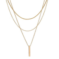 Gold rectangle bar pendant clavicle necklace with minimalist design